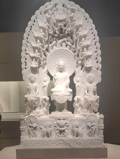 Chinese-Style Exhibits