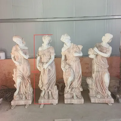 Western Style Exhibits