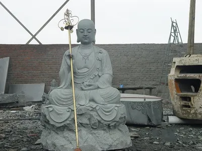 Dehua White Porcelain Ksitigarbha Bodhisattva Statue (Granite)